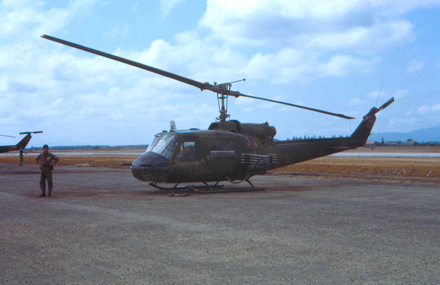 us army uh-1c gunship