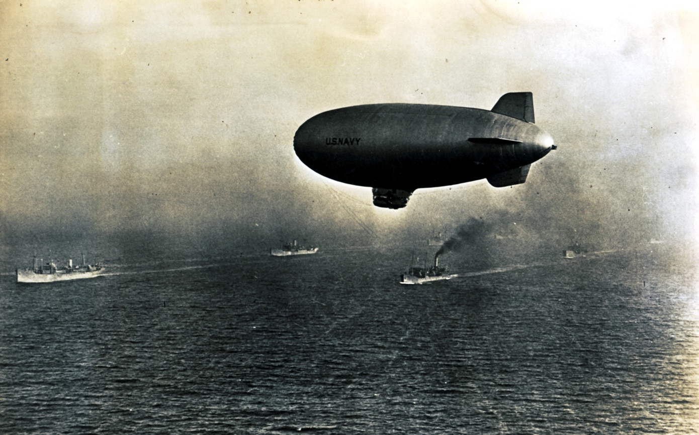 us navy war blimp over convoy 7-23-42