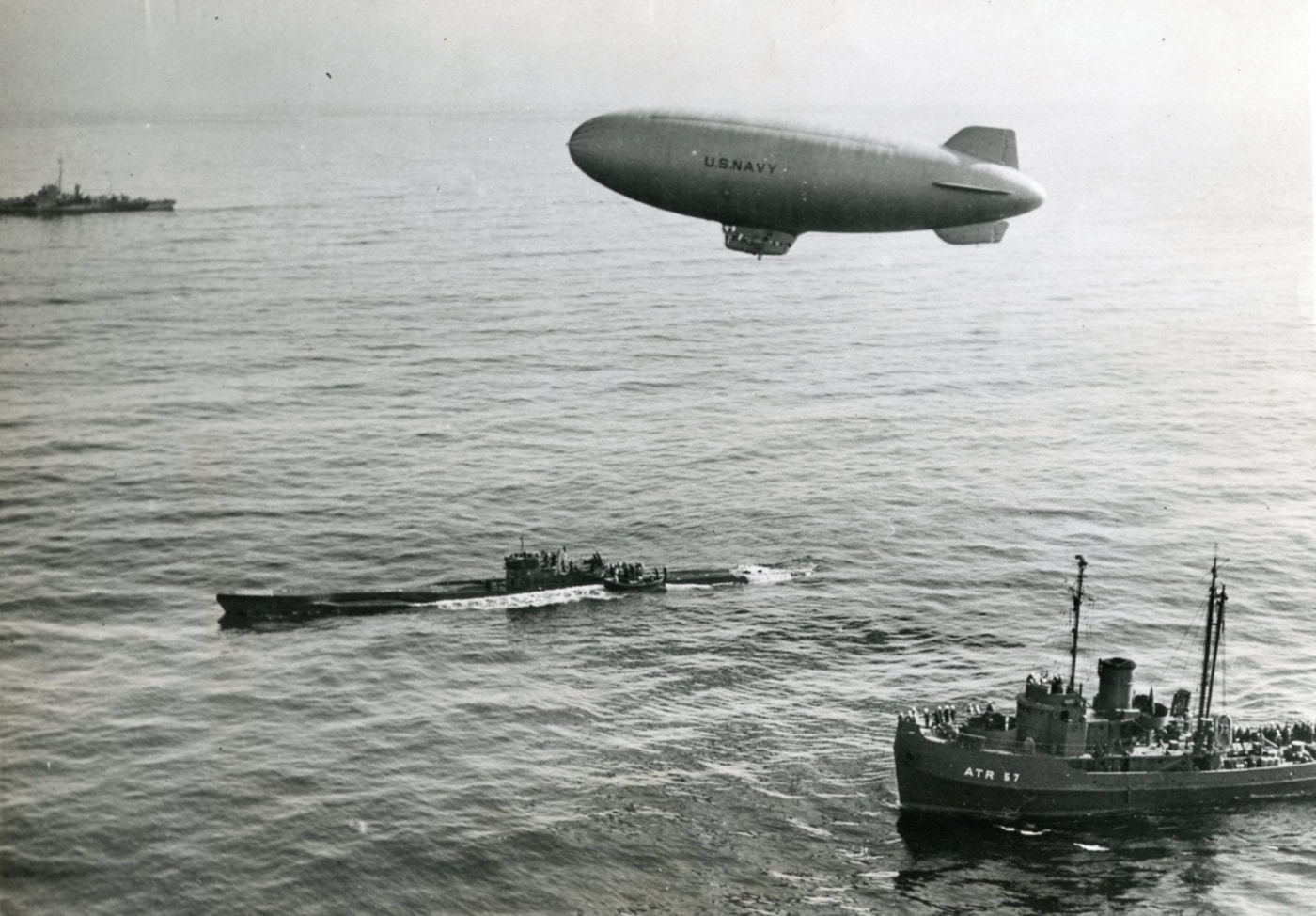 us navy war blimp triumph