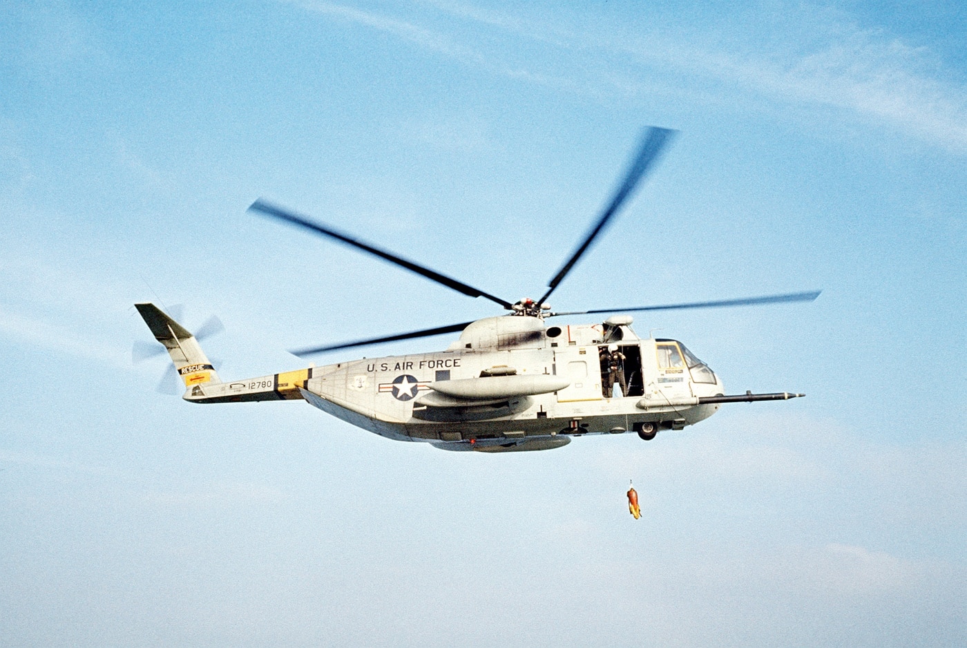 california air national guard hh-3e rescue helicopter