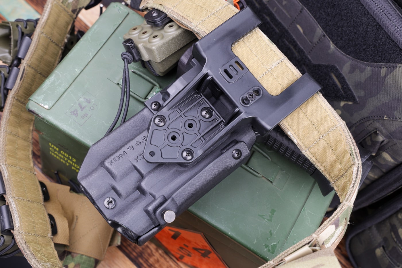 holster mounting hardware