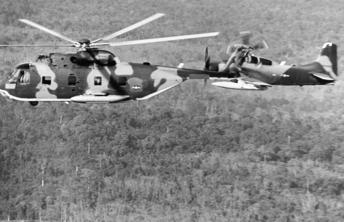 sikorsky hh-3e and skyraider a-1