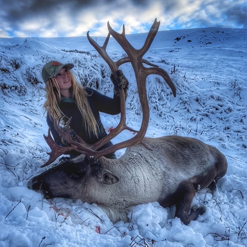 successful caribou hunt