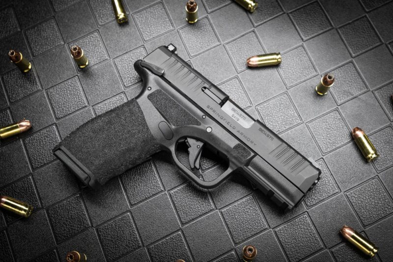 Considering the Hellcat Pro with Manual Safety The Armory Life