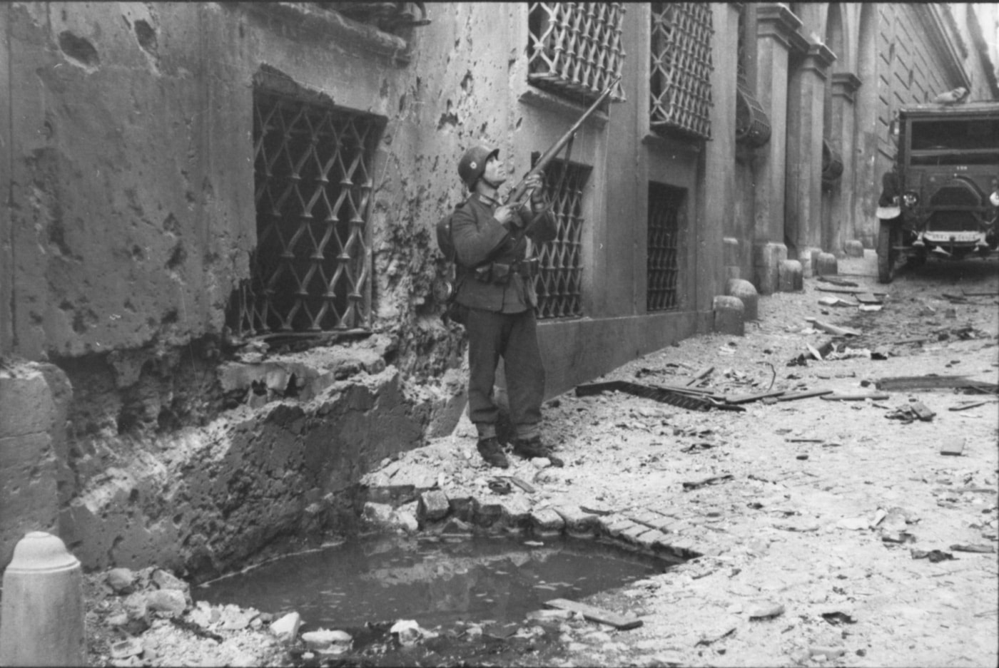 german soldier at via rasella attack