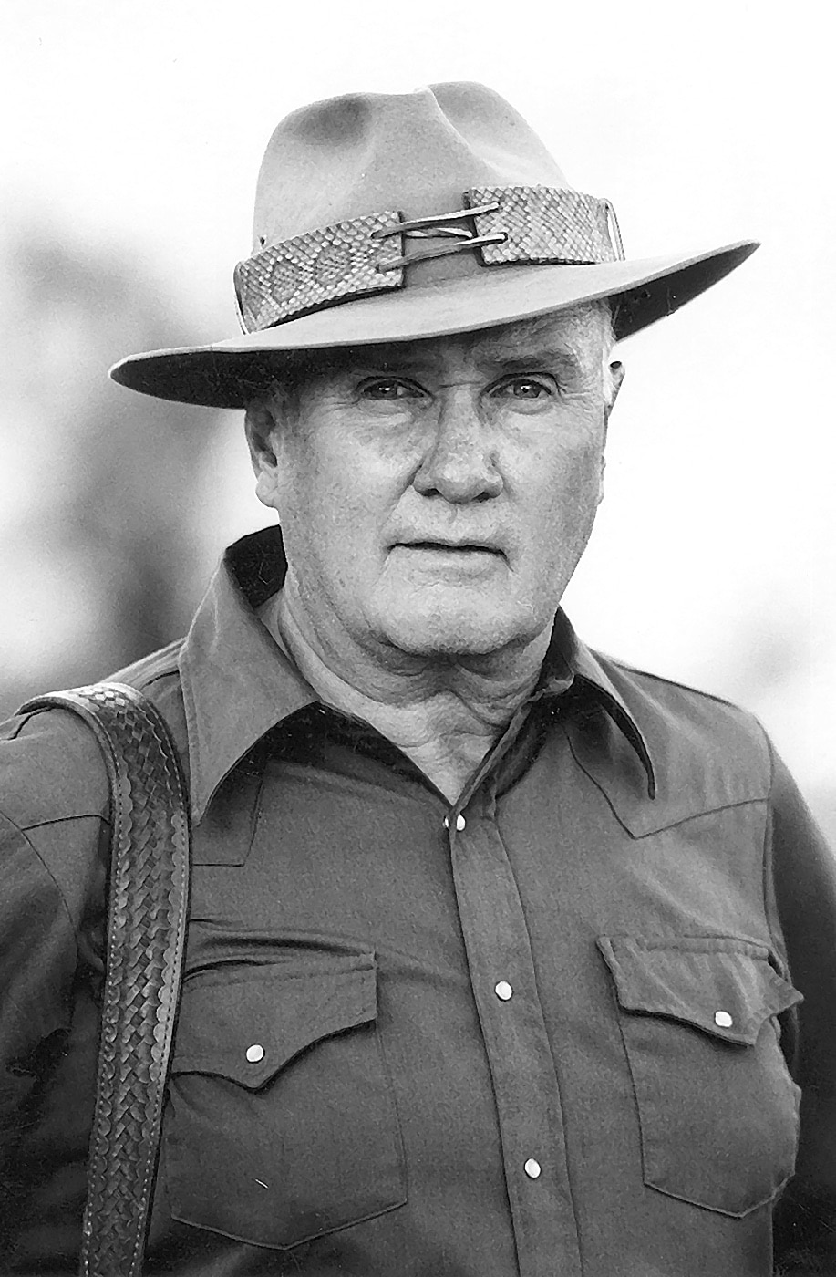 jeff cooper wearing a hat