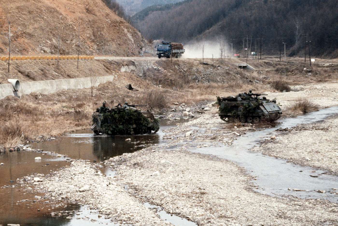 m113 apcs on move in ukraine