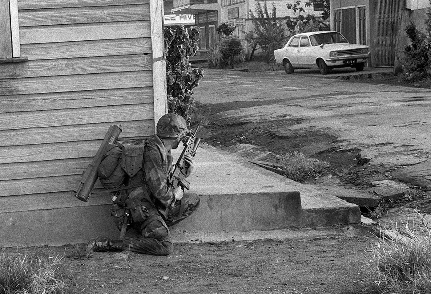 us marine with law rocket in operation urgent fury