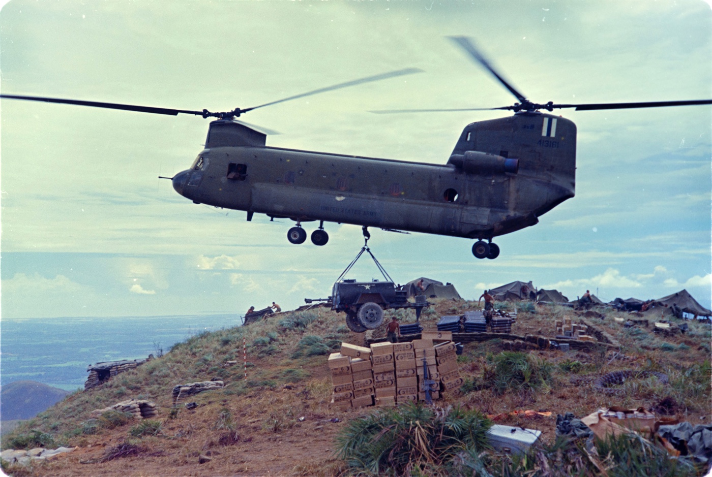 ch-47 delivers water trailer and supplies to the 101st airborne in vietnam