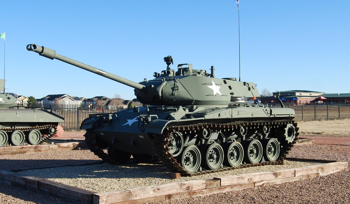 m-41 walker bulldog tank