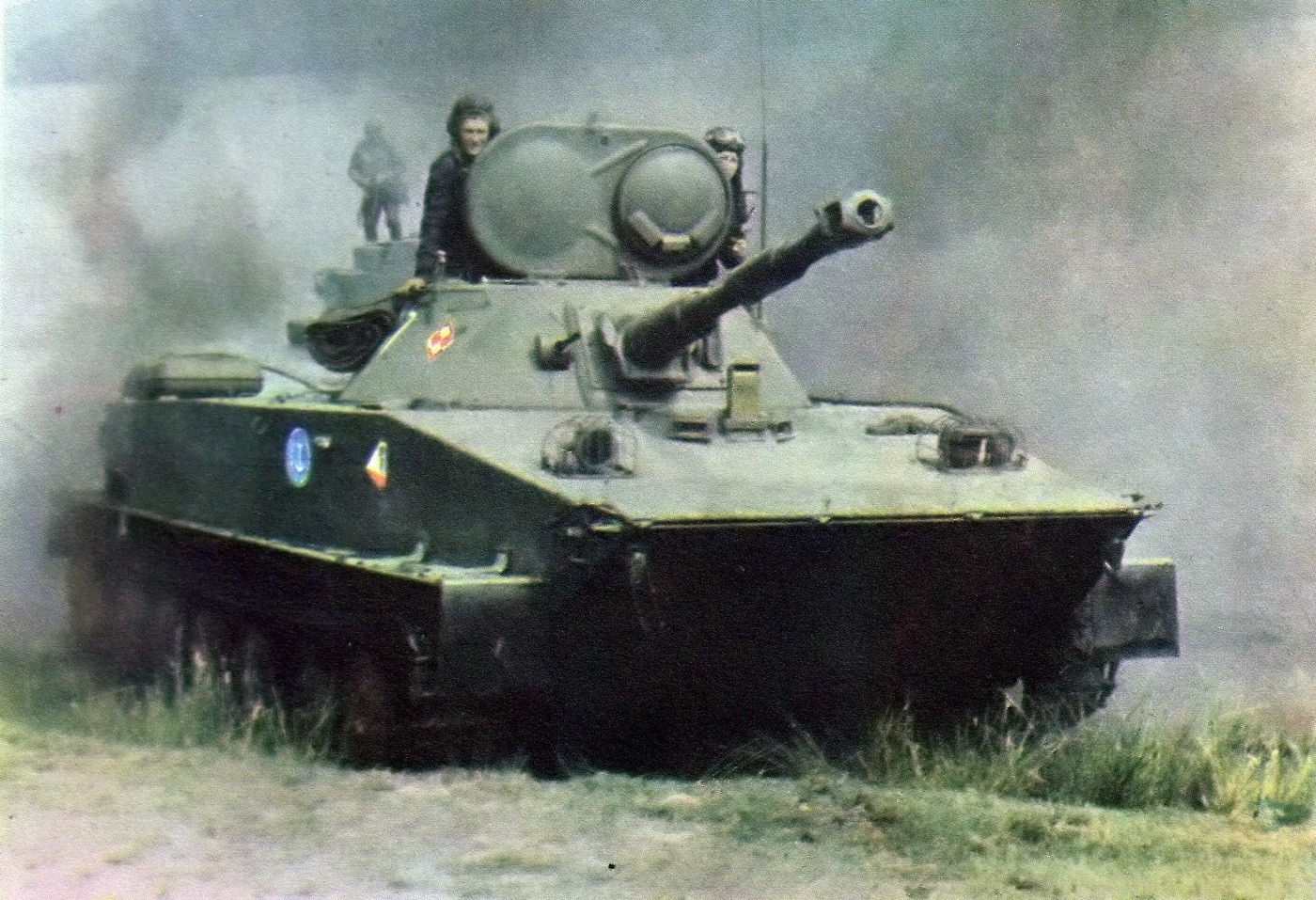 pt-76 light tank poland army