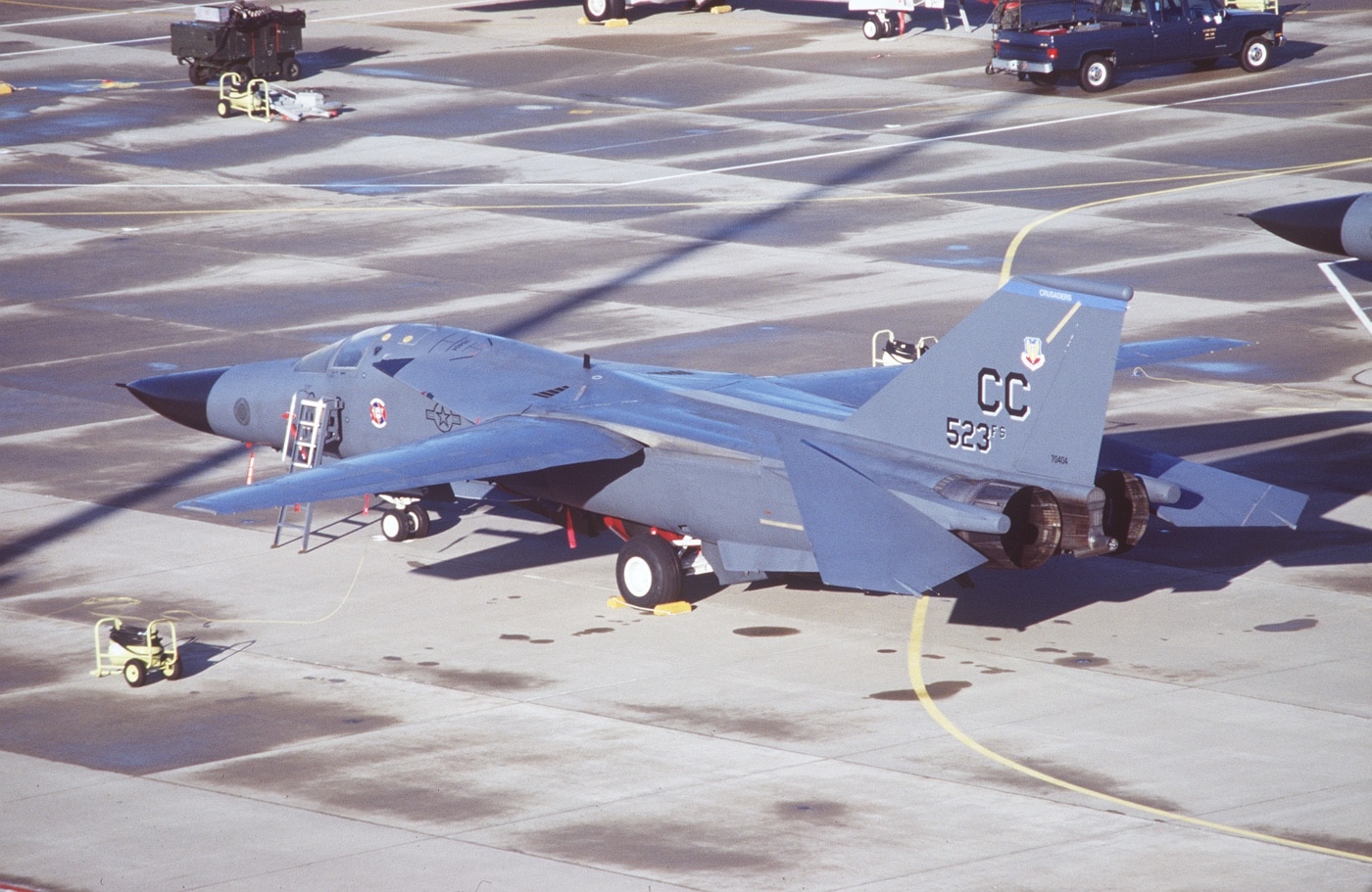 swing wing f-111