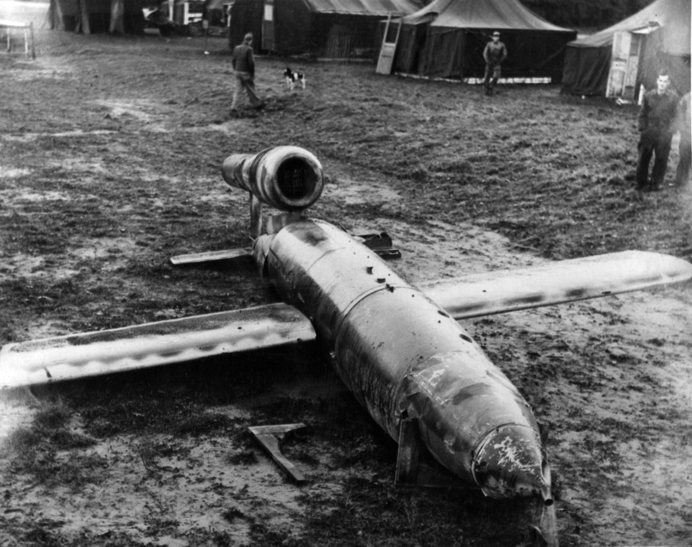 v1 buzz bomb in france