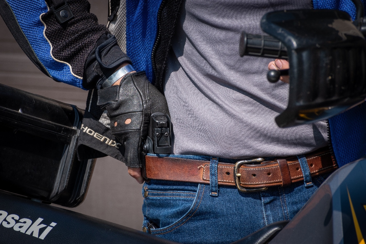 carrying iwb on a motorcycle