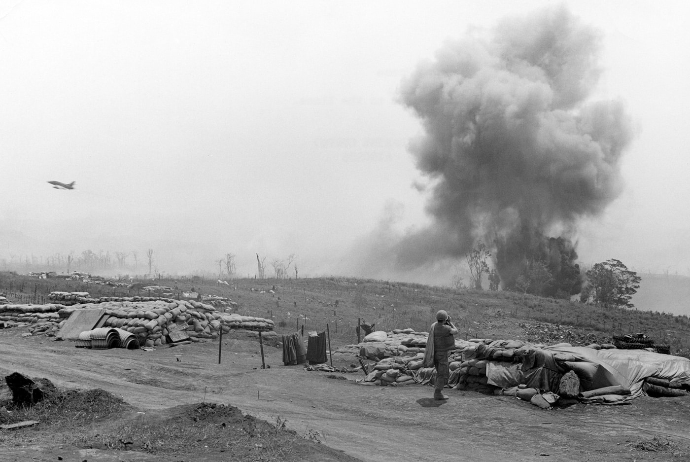 f-100 air support at khe sanh 1968 usmc