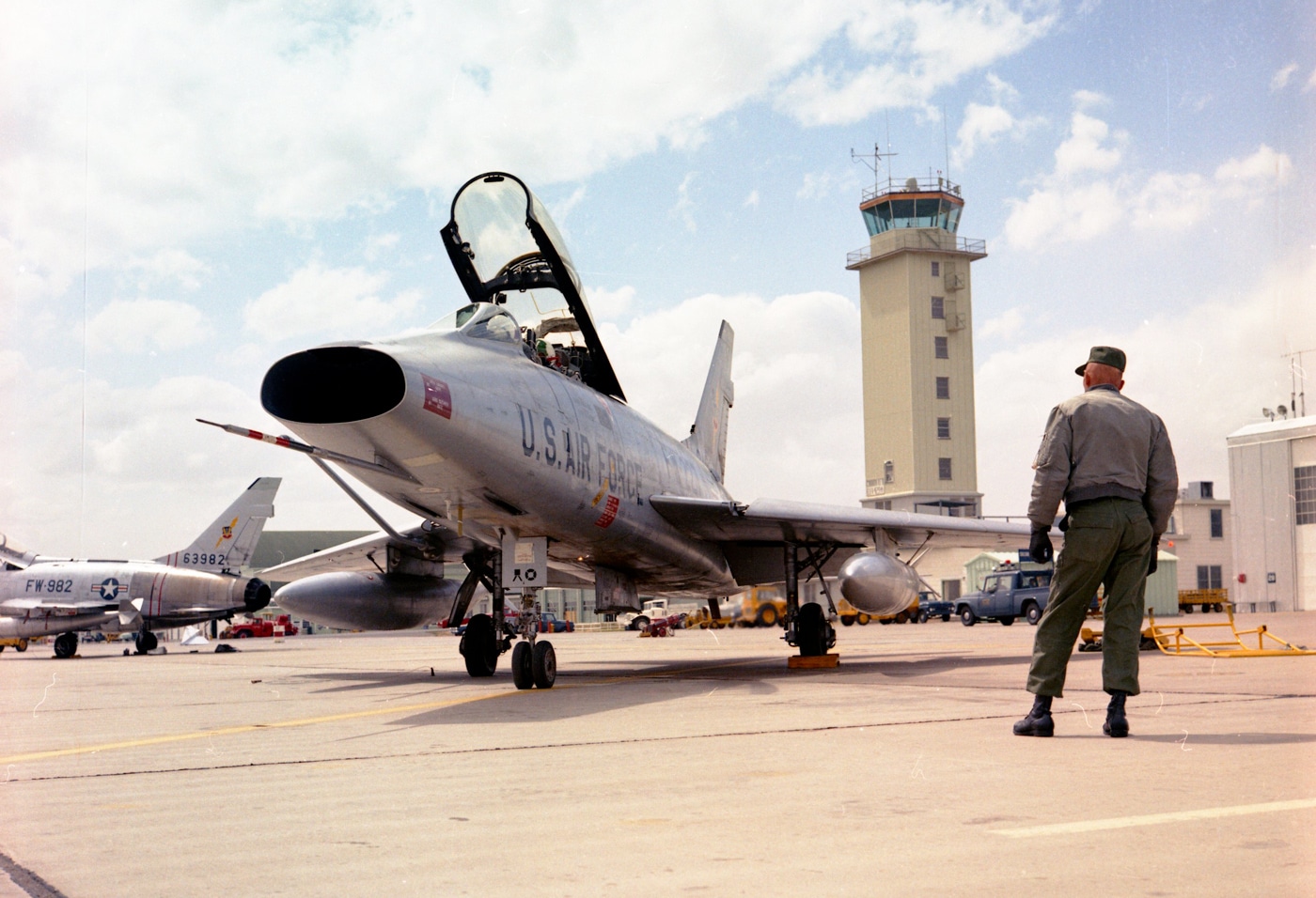 f-100f fighter participating in joint usa iran military exercises in 1964