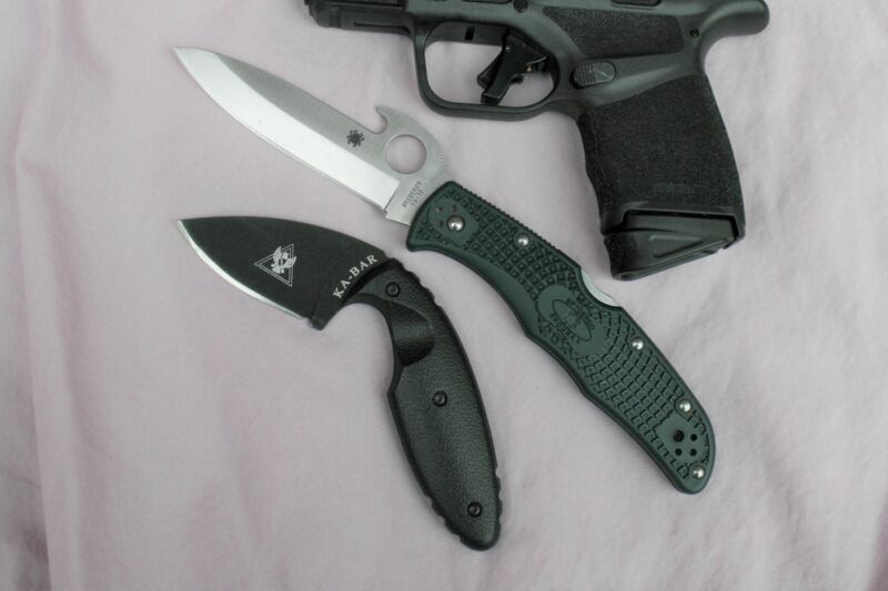 Fixed Blade vs. Folding Knife for EDC? The Armory Life
