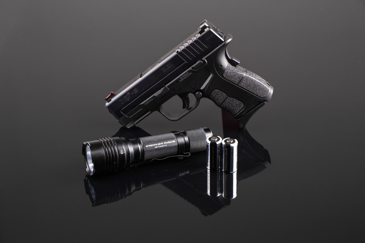 how long do batteries last in a flashlight streamlight self defense tactical handgun pistol ccw gear springfield xd-s