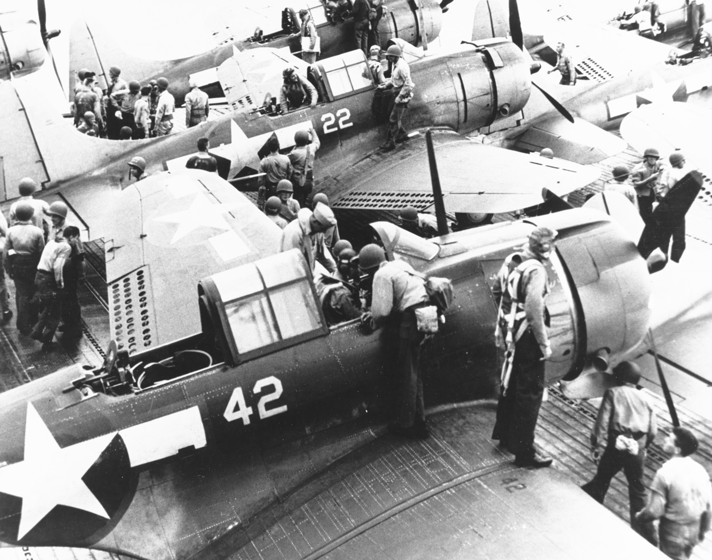sbd-5 bombers on uss lexington after hitting gilbert islands