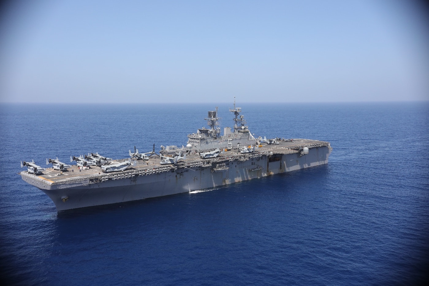 uss bataan lhd 5 26th meu 5th fleet us navy