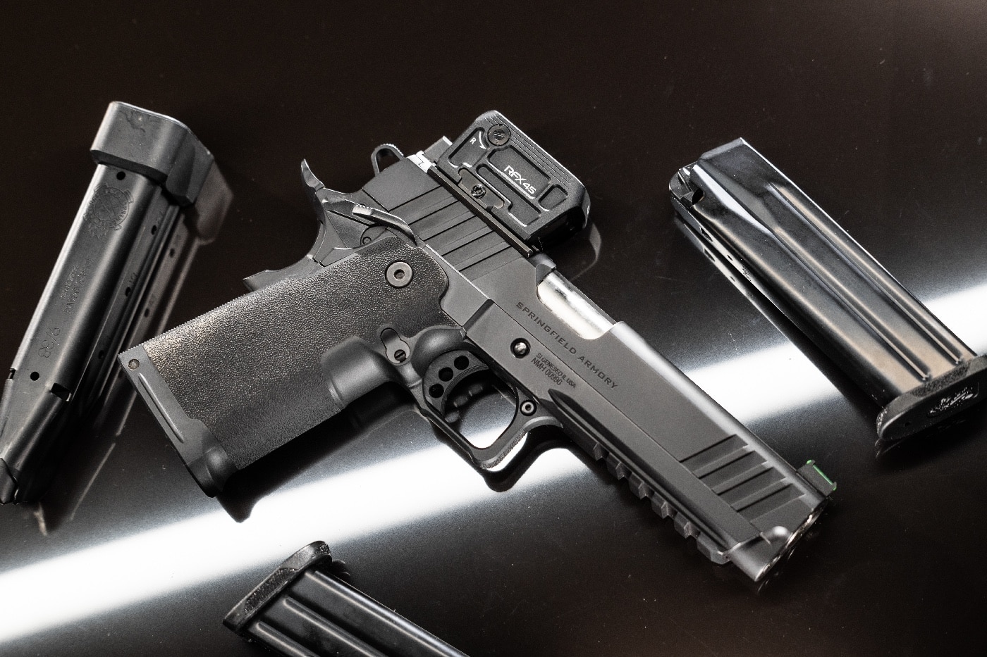 viridian weapon technologies green dot sight on pistol springfield armory prodigy