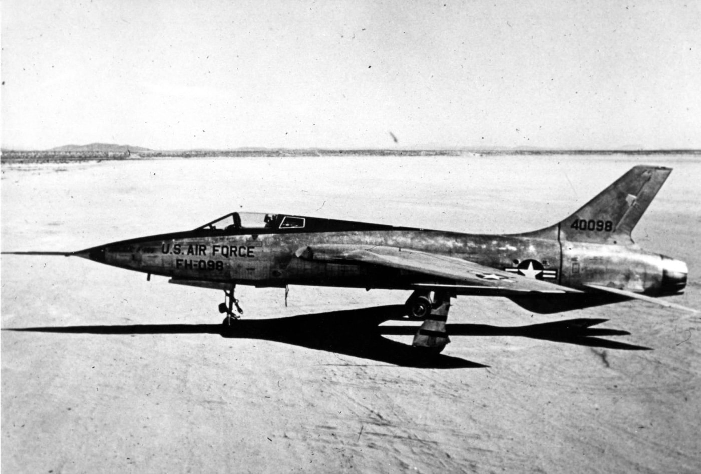 yf-105 prototype