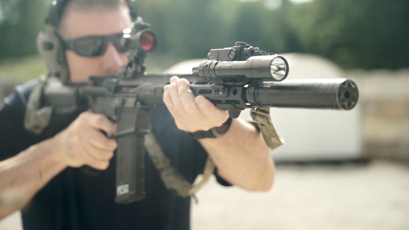 author shooting short barrel rifle ar15 ar-15 duty patrol