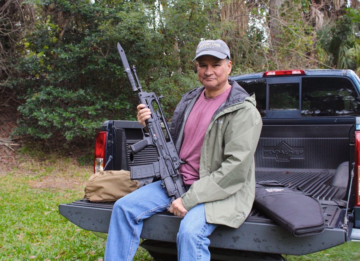 author testing bayonet on hellion rifle