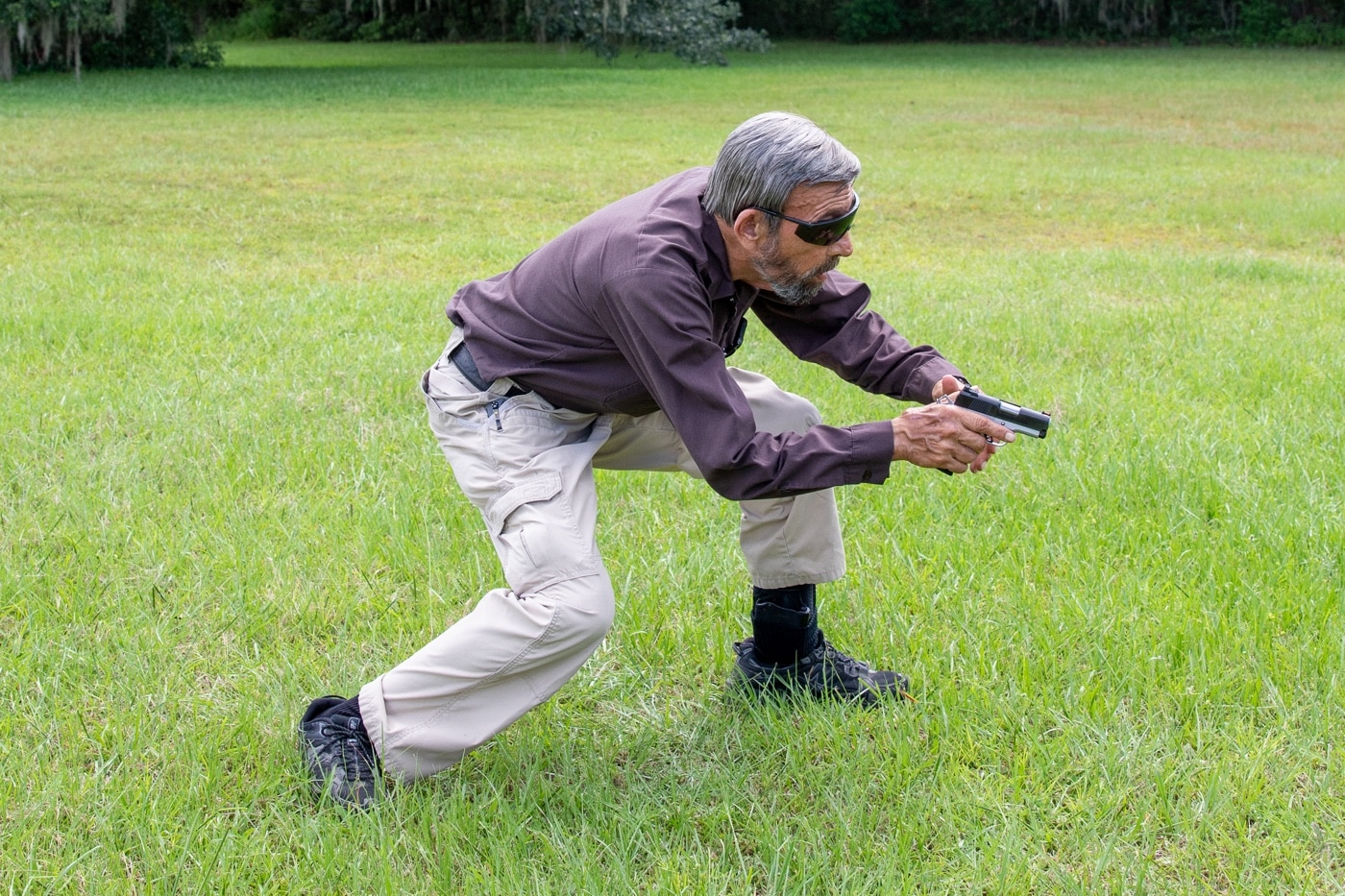 crouching during draw from ankle holster