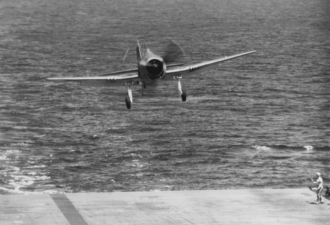 grumman f6f hellcat landing on uss lexington 1943 us navy