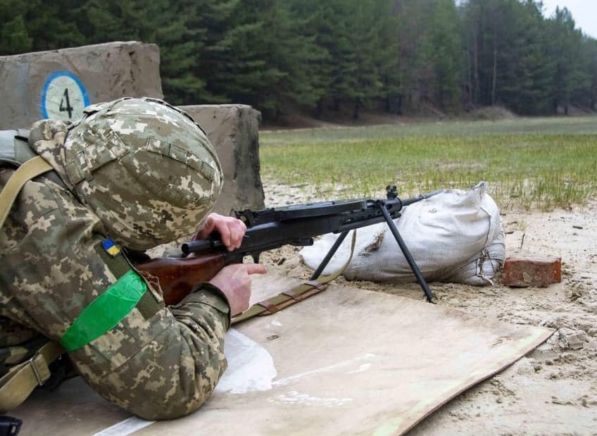 ukraine dpm machine gun during russo-ukrainian war 2022