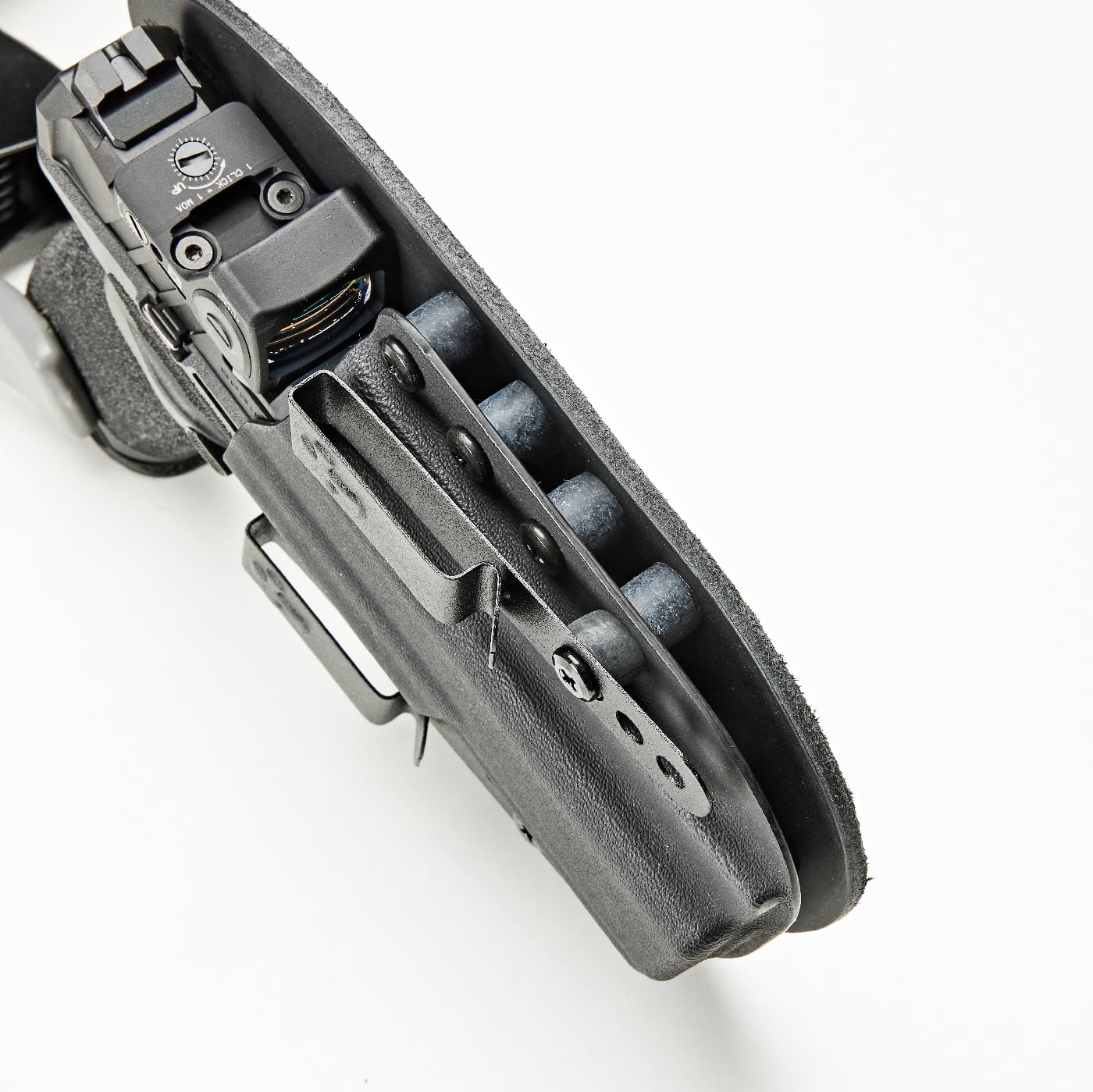 The Springfield Armory Echelon, as seen here, fits into the Reckoning well. You can adjust the friction fit to provide the ideal amount of resistance to a draw for your needs.