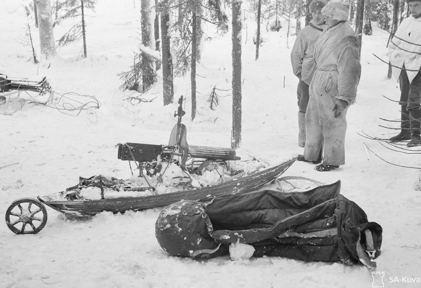 PM1910 machine gun on snow sled