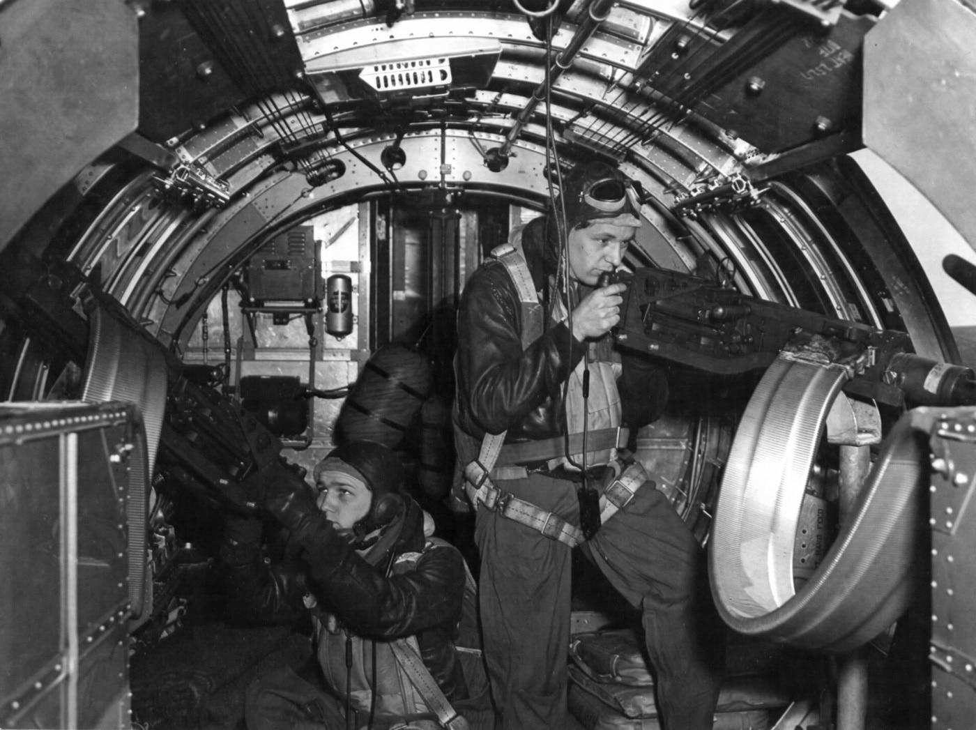 B-17 waist gunners