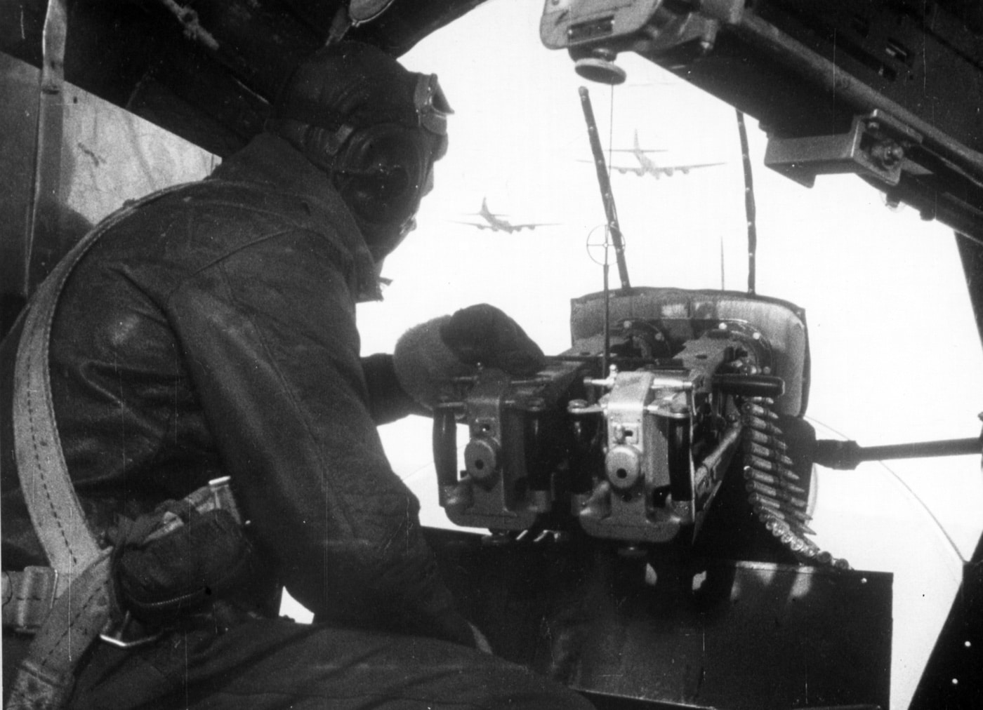 B-17F twin gun 50 cal nose