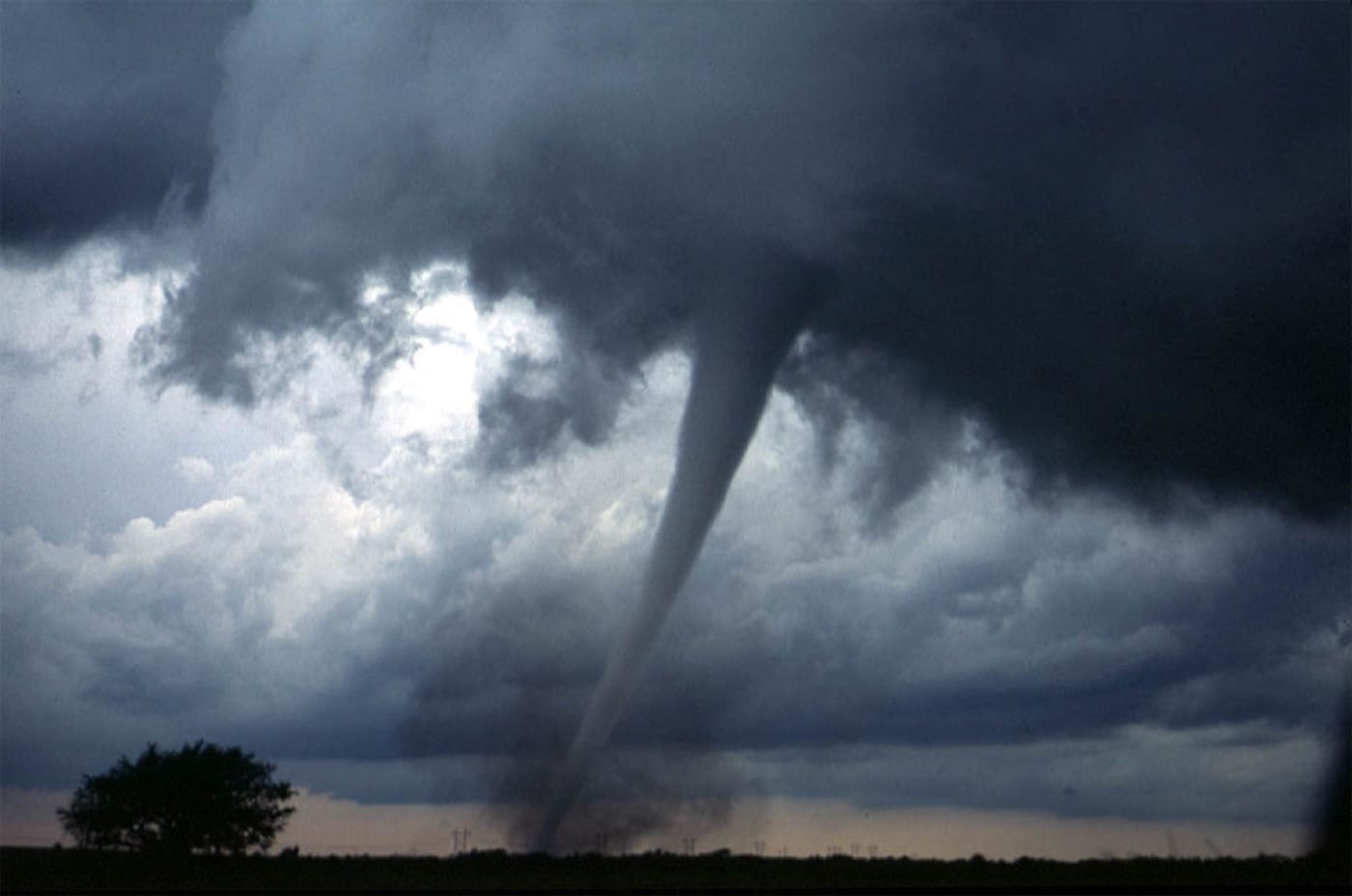 tornado endangers family