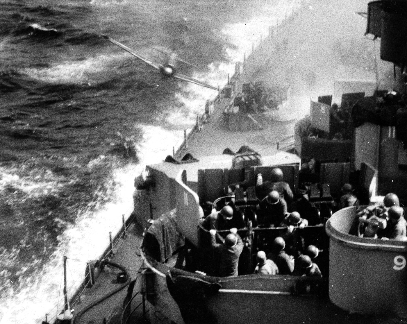 Japanese A6M Zero kamikaze strikes USS Missouri 1945