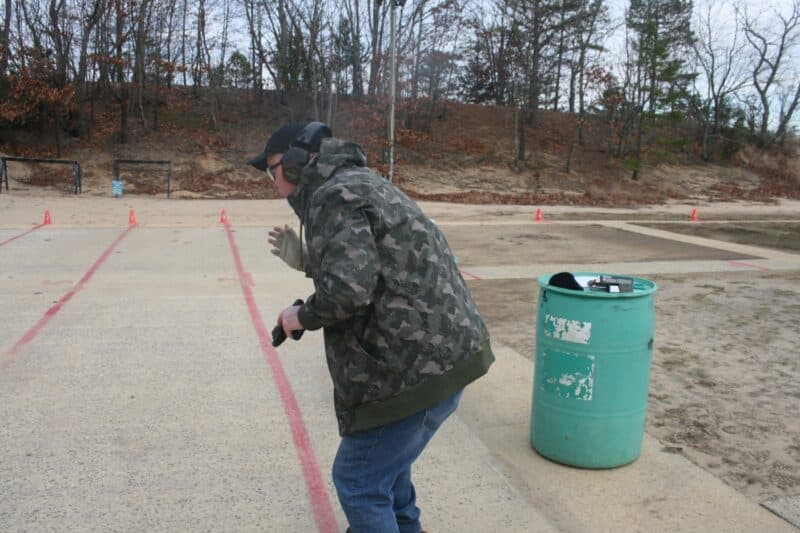 Shoot While Moving vs. Move Then Shoot - The Armory Life