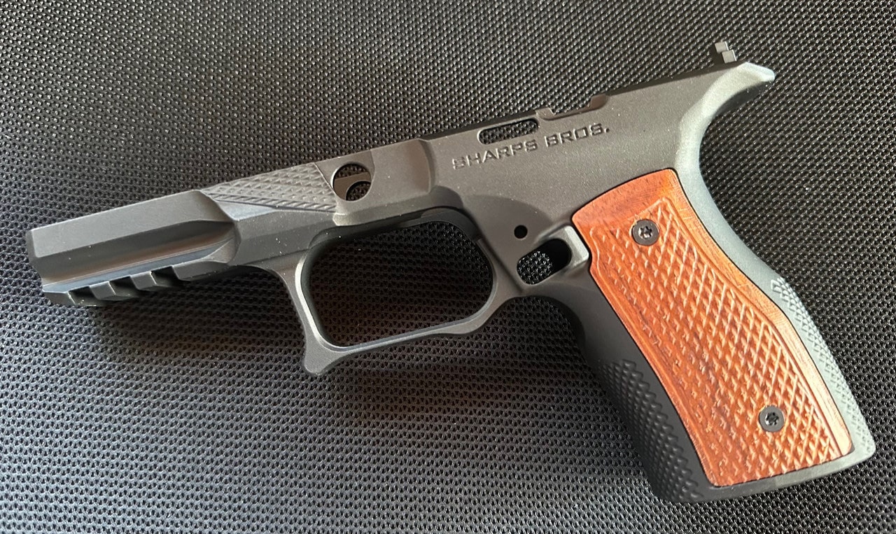 Sharps Bros. Echelon Grip Module
