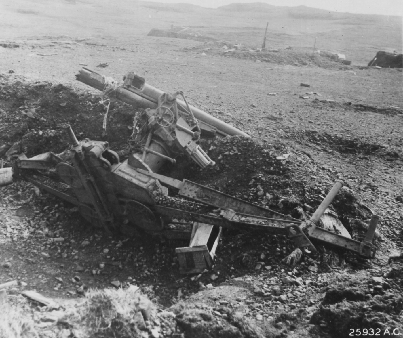 destroyed Japanese 75mm AA gun