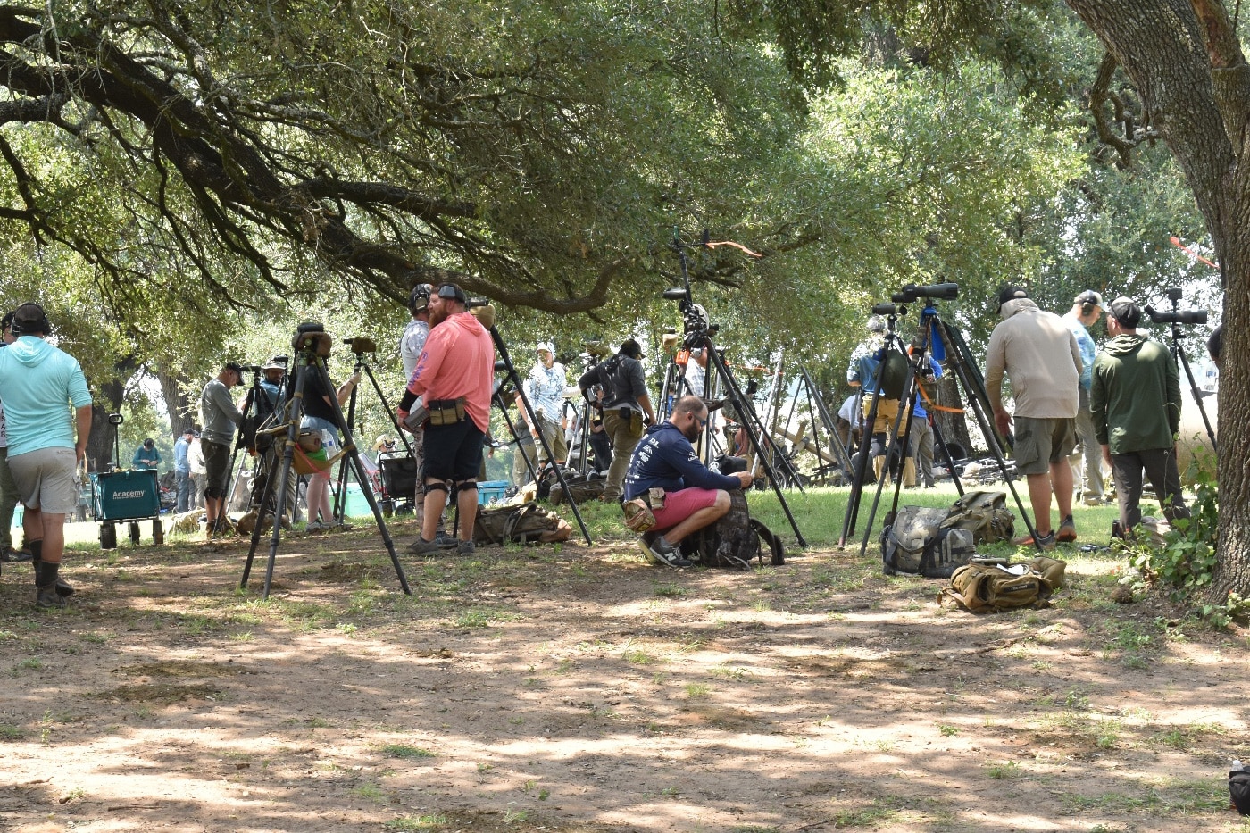 usefulness of binoculars at long range shooting competitions