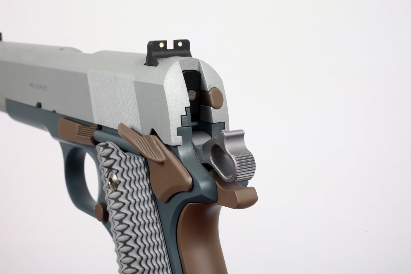 Cylinder and Slide hammer fitted to the Mil-Spec 1911