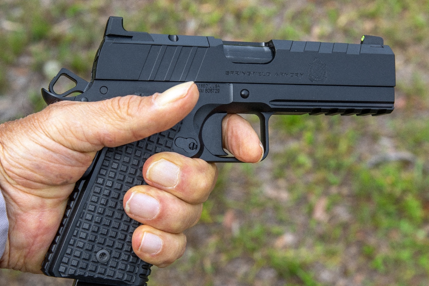 VZ Grips and finger placement on the Emissary 1911