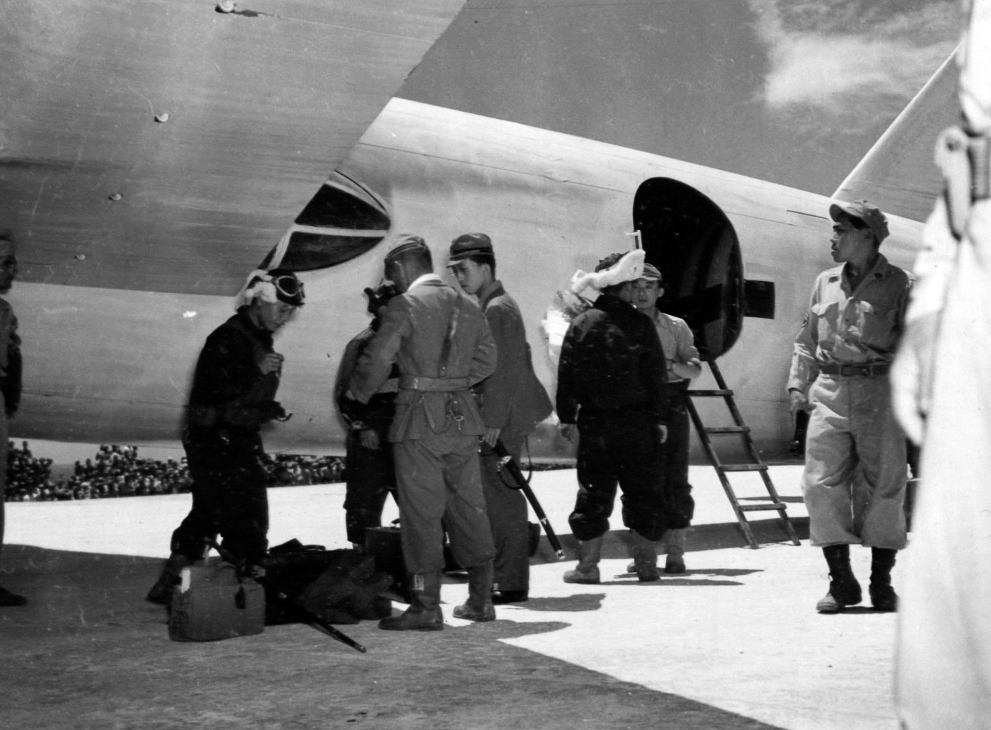 Japanese delegation amd the Betty crew at Ie Shima