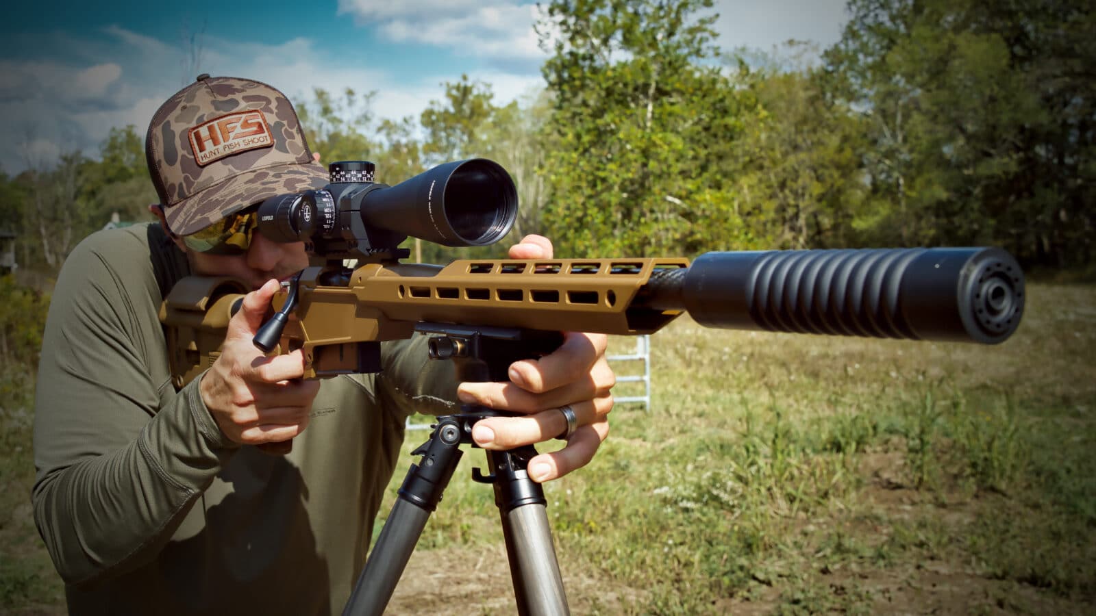 Beating Physics: The Ultra-Light Tricer-HK Tripod Beating Physics: The Ultra-Light Tricer-HK Tripod