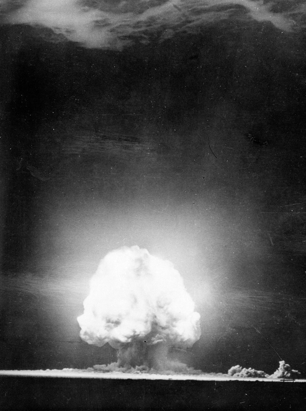 Trinity explosion July 16 1945 Alamogordo