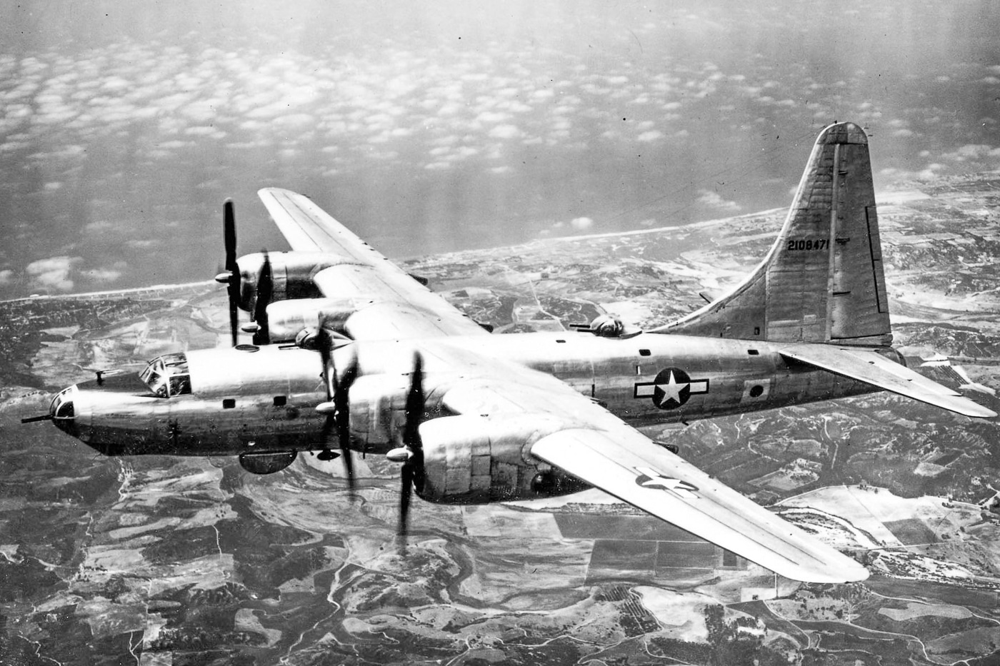 Consolidated B32 Dominator heavy bomber