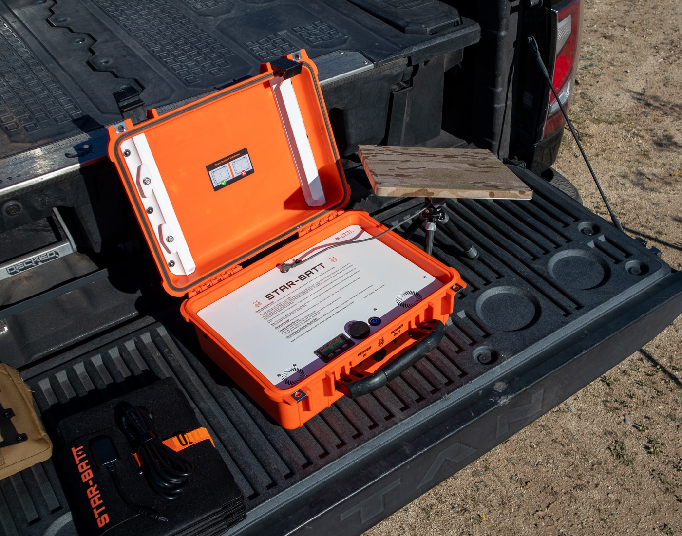 Starlink Mini reviewed in off grid situation desert camping