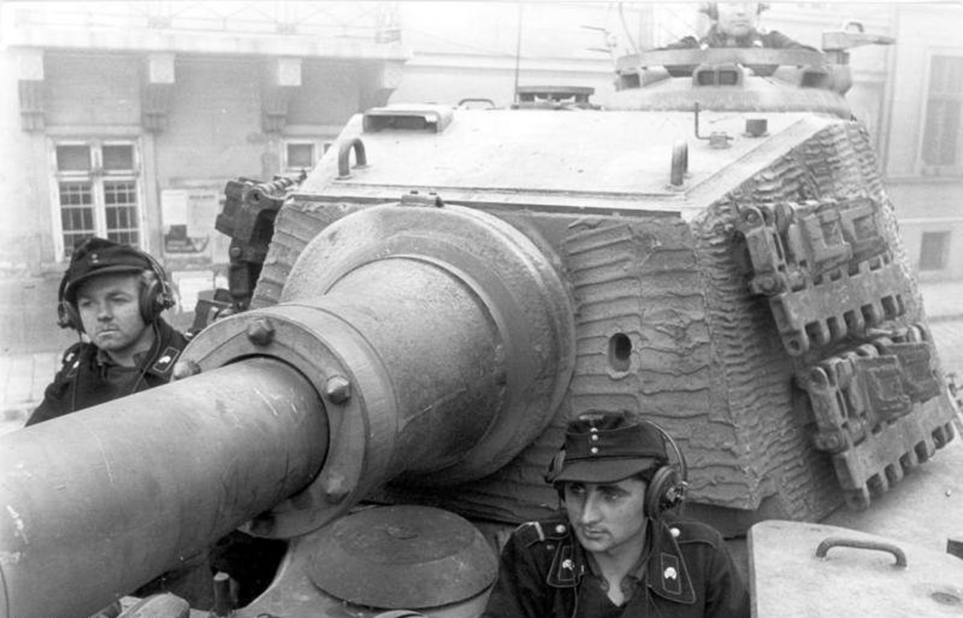 angular front of the Tiger II production turret