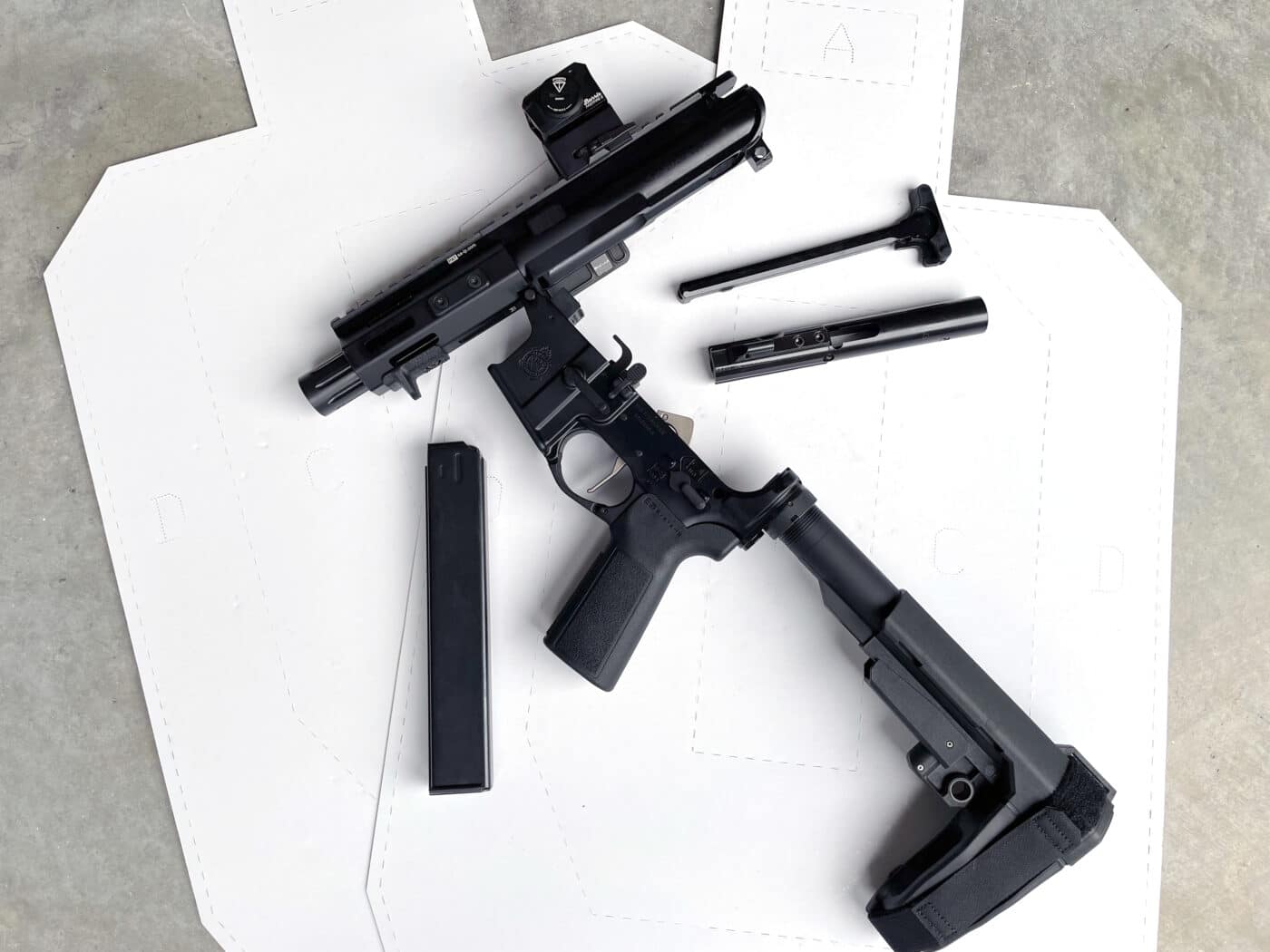 straight blowback system in Springfield Armory SAINT 9mm pistol